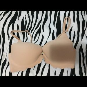 Victoria’s Secret very sexy push-up bra
